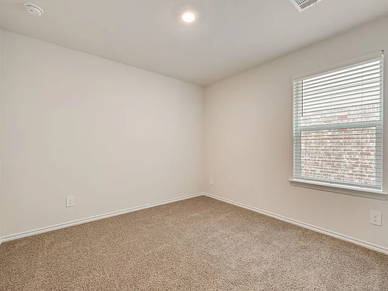 3405 Marie Dr — Photo 12