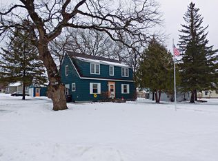 314 7th St NE, Little Falls, MN 56345
