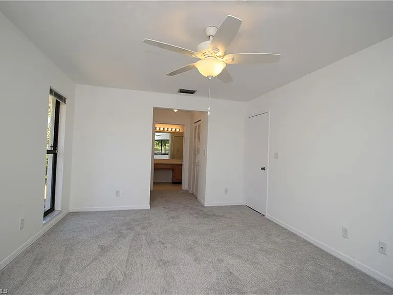 224 Erie Dr — Photo 8