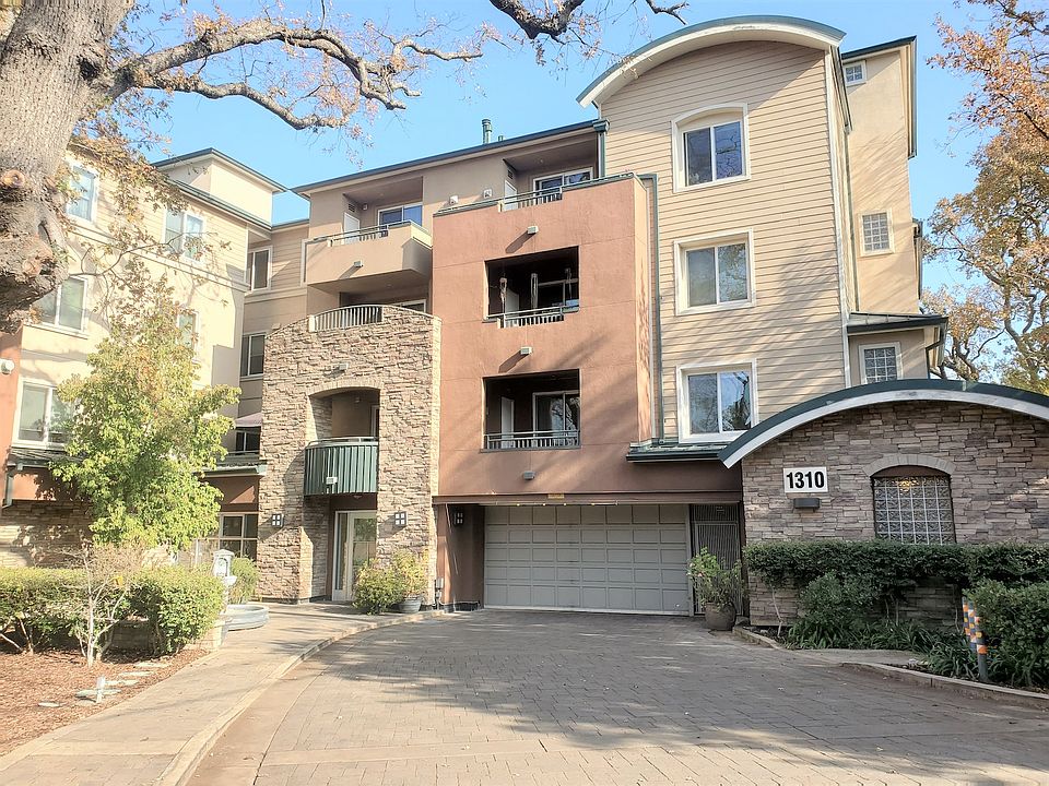 1st image of 1310 Creekside Dr Unit 207