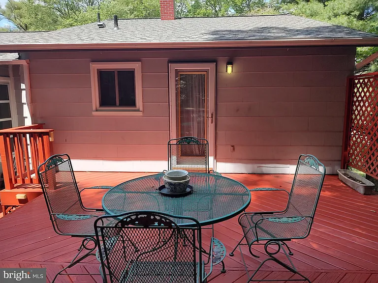 112 Claybrook Dr — Photo 49