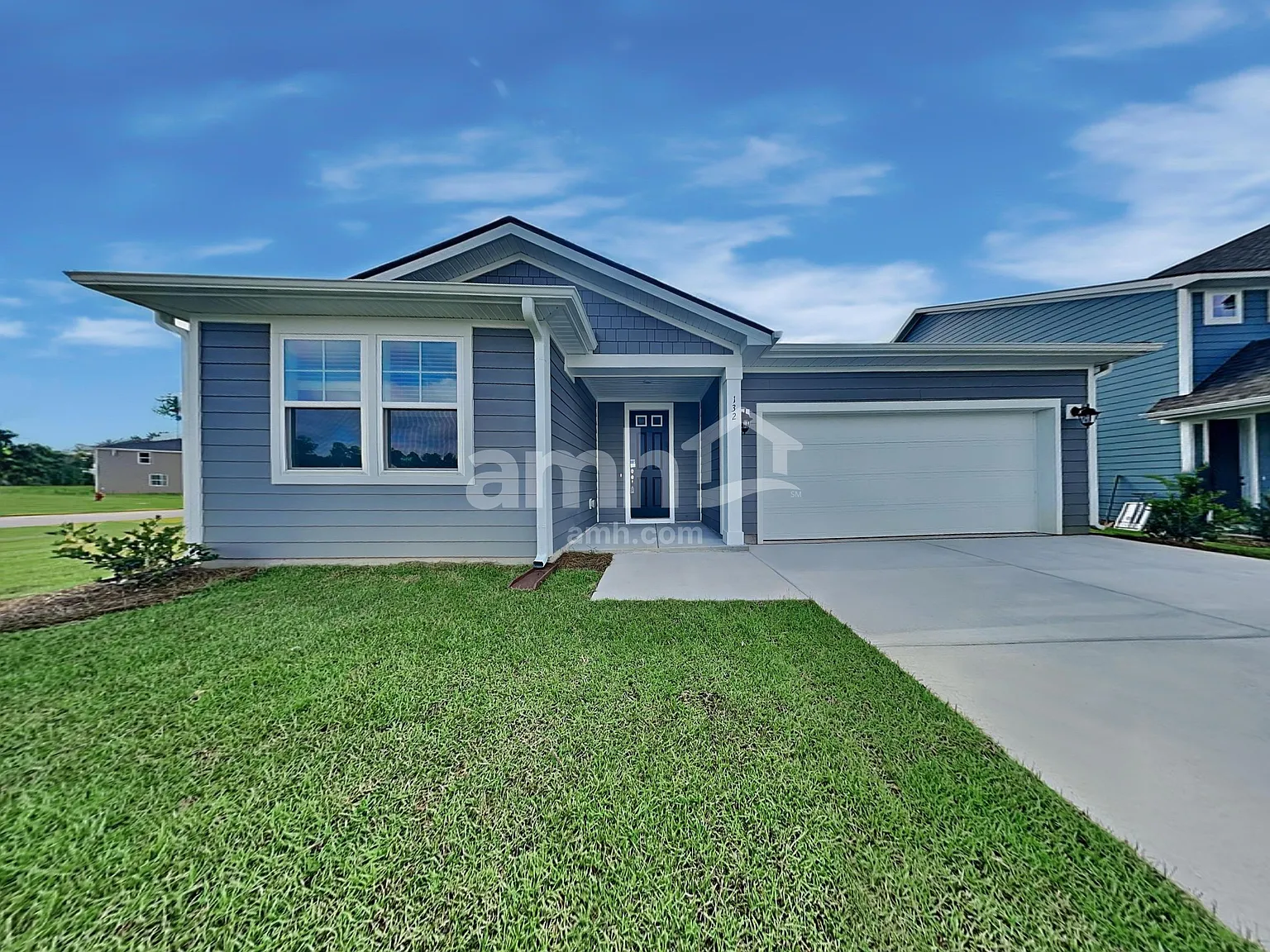 3 bed, 2.0 bath, 1700 sqft, $2,470 — Photo 1