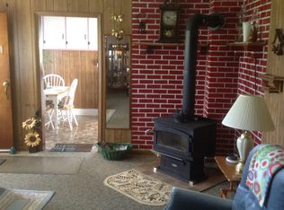 136 Vernon Shell Rd, Roan Mountain, TN 37687