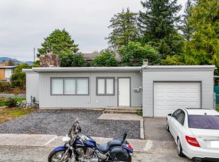 32956 6th Ave, Abbotsford, BC V2S 8C3