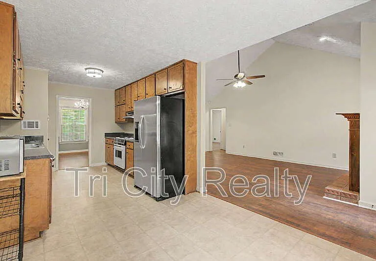 135 Brookside Trce — Photo 15
