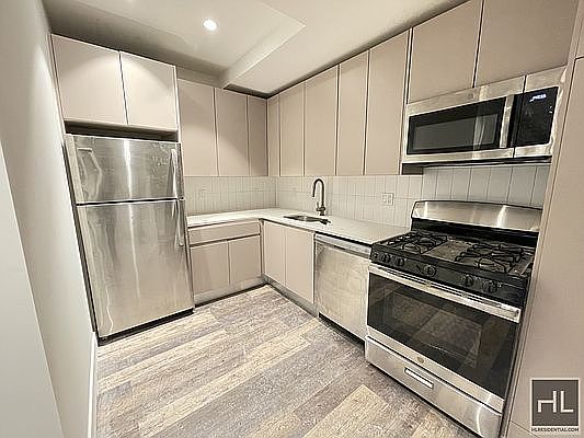 1st image of 590 Bushwick Ave #312