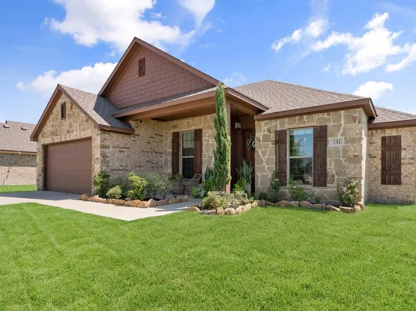 141 Vegas Trl, Palmer, TX 75152