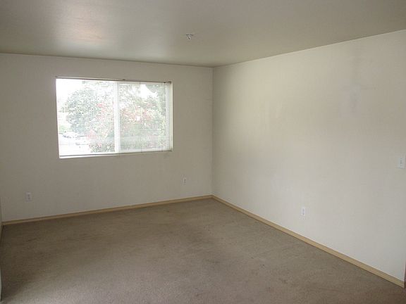 4th image of 247 Madrona Ave SE APT 320