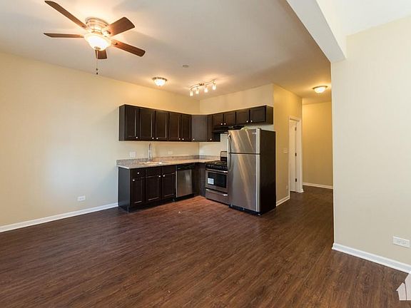 2nd image of 1544 W Wabansia Ave #1RJ