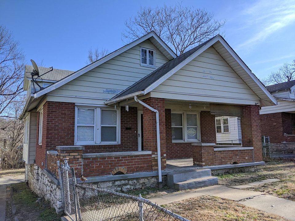 1st image of 5323 Woodland Ave