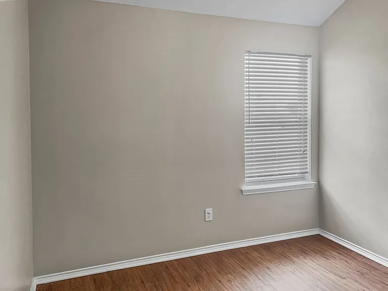 213 Long Prairie Dr — Photo 12