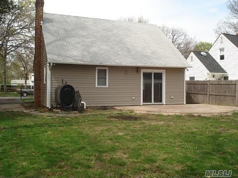 3rd image of 516 Beech St