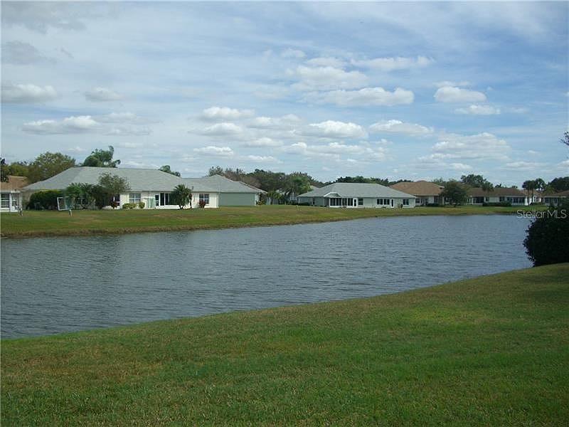 1st image of 2337 Nantucket Dr #35