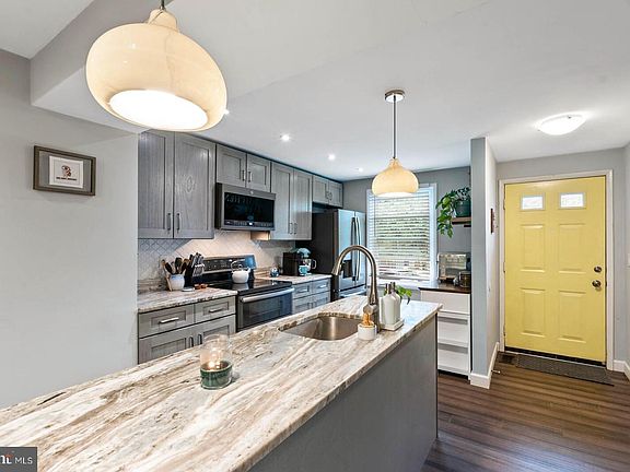 2nd image of 2808 New Providence Ct