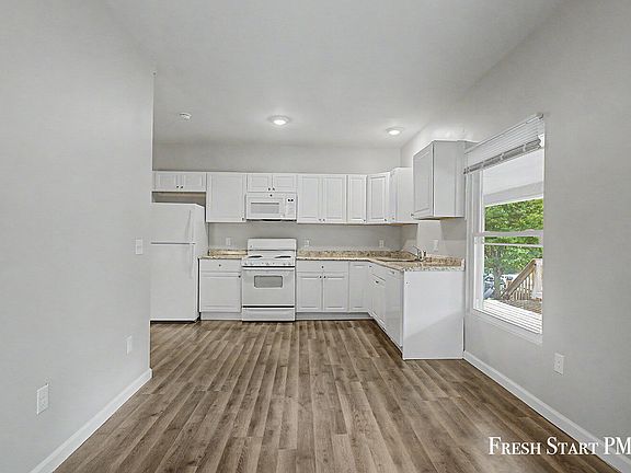 3rd image of 1266 Clark St