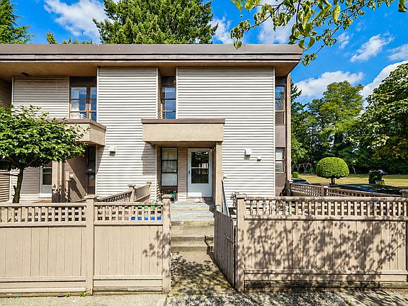 5th image of 13795 102nd Ave #36