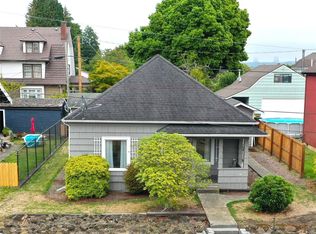 122 S 3rd St, Montesano, WA