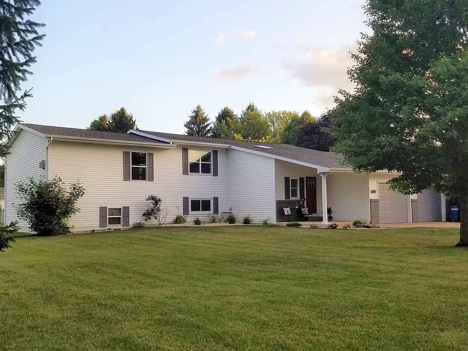 1st image of 4008 Mary Dr