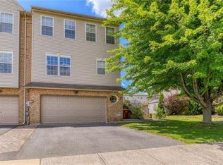 2549 Chestnut Ln, Easton, PA 18040