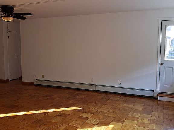 3rd image of 200 Diplomat Dr APT 8G