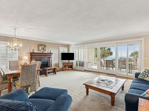 2nd image of 3420 S Fletcher Ave APT 201