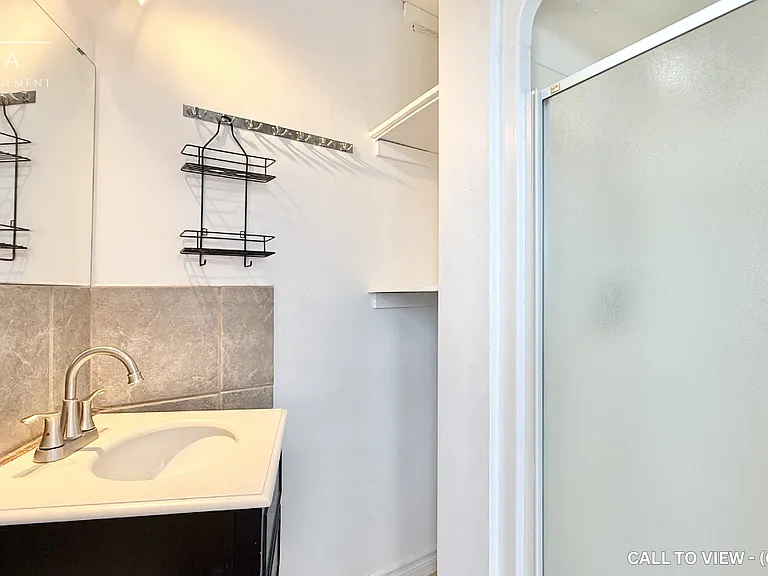 75 Kensington Ave #302 — Photo 6