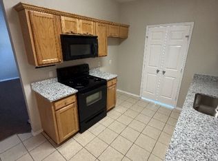 122 Lindas Creek Ln, Weatherford, TX 76088