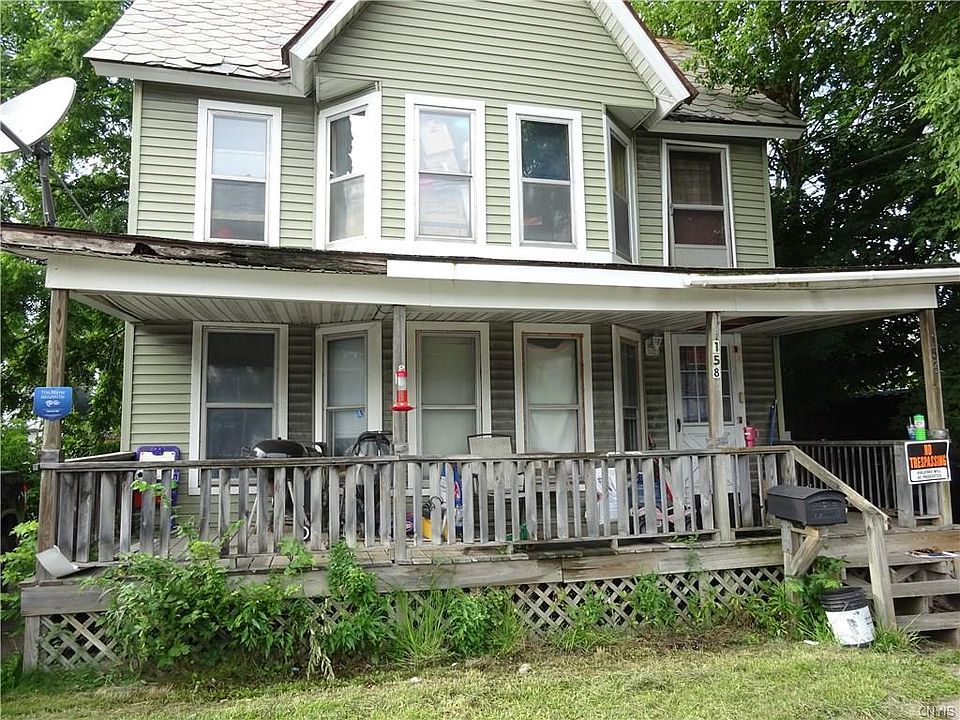 1st image of 158 Port Watson St