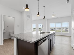 Stone Ridge Townhomes, Cedar Rapids, IA 52402