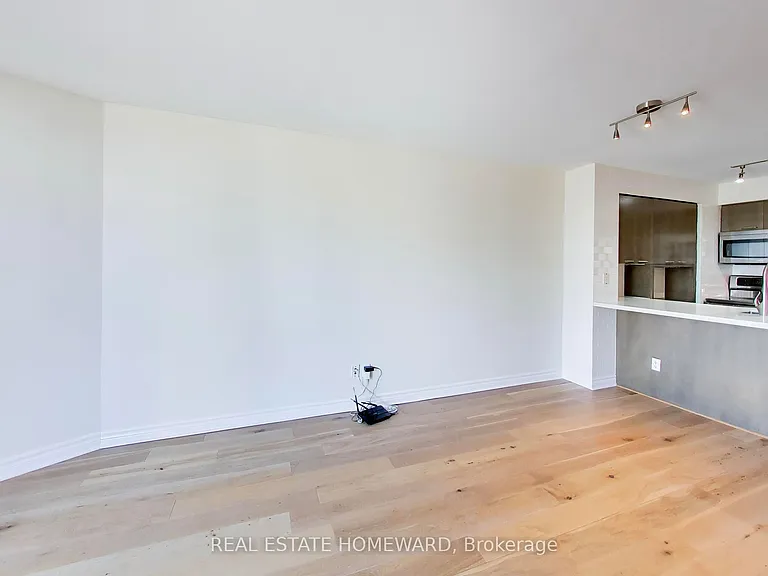 255 Richmond St E #Penthouse 10 — Photo 13