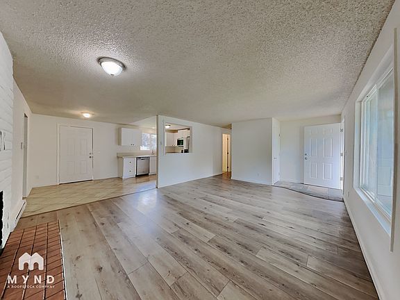 2nd image of 8612 Sw Ctr