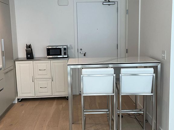 3rd image of 1545 Pine St APT 311