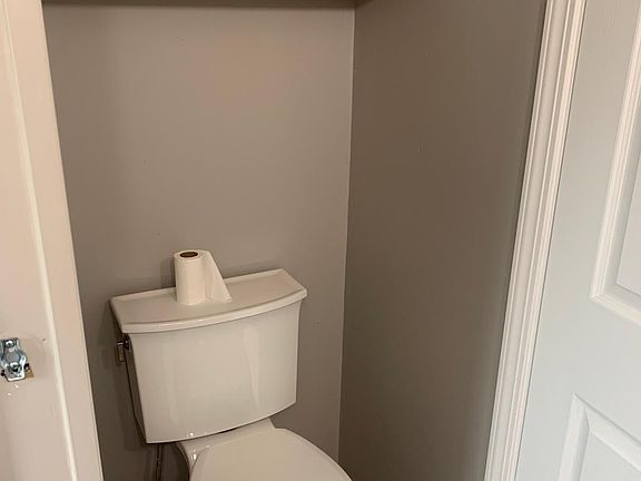 2nd image of 10227 Reese Cir