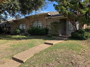 11826 Garden Terrace Dr, Dallas, TX