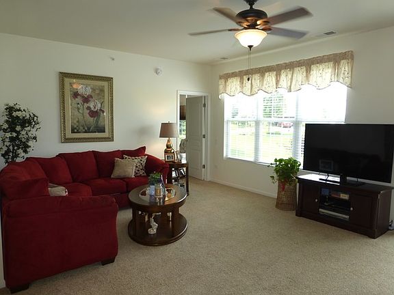 3rd image of 14276 Holbrook Ct