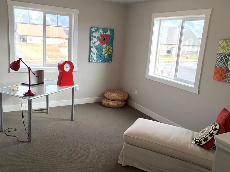 1547 N 400 W #101 — Photo 13