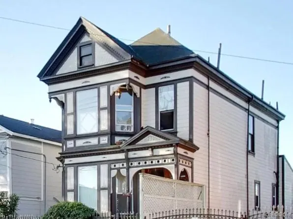 (undisclosed Address), Oakland, CA 94607