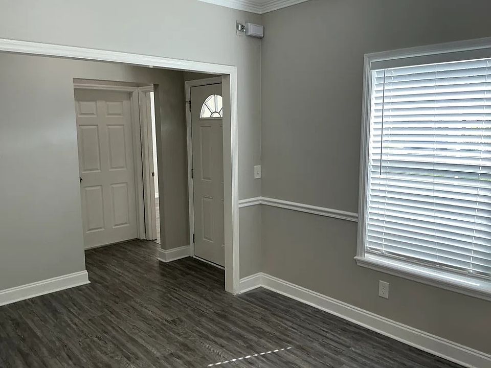 2nd image of 2800 Independence Ave #12