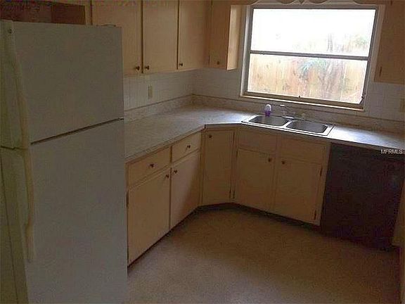 5th image of 4849 Big Oaks Ln