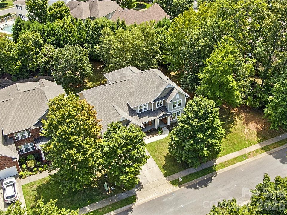 1st image of 2317 Riverbank Rd