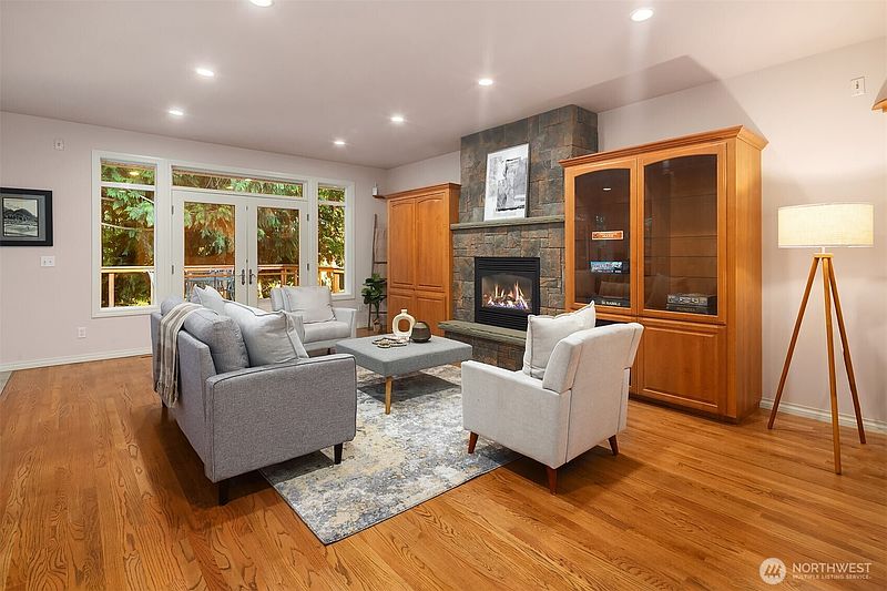 5th image of 11514 46th Street SE