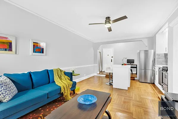 Sold by Bond New York | media 1