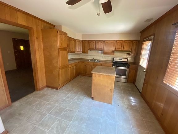 4th image of 4329 Whitehall Ln