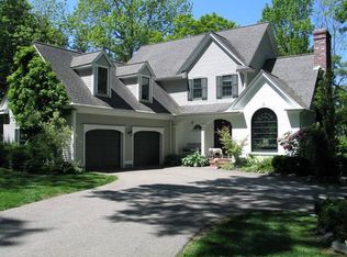 228 Whipple Rd, Kittery, ME 03904