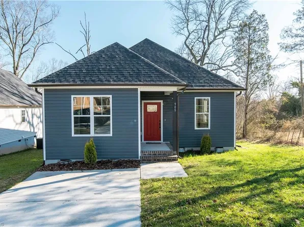 909 Franklin St, Thomasville, NC 27360