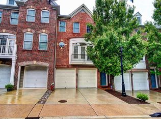 502 Triadelphia Way #2, Alexandria, VA 22312