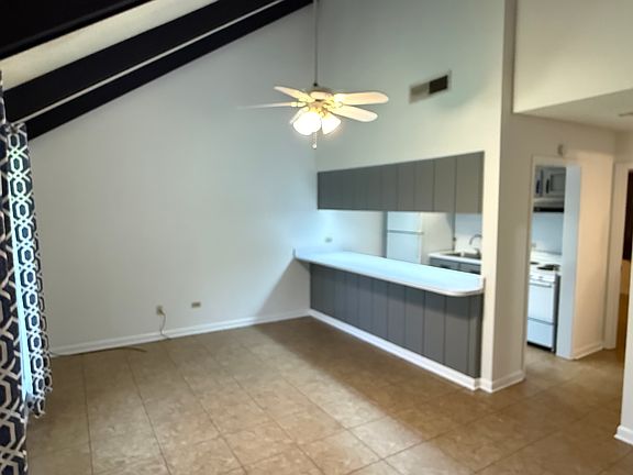 3rd image of 1840 Badt St #3