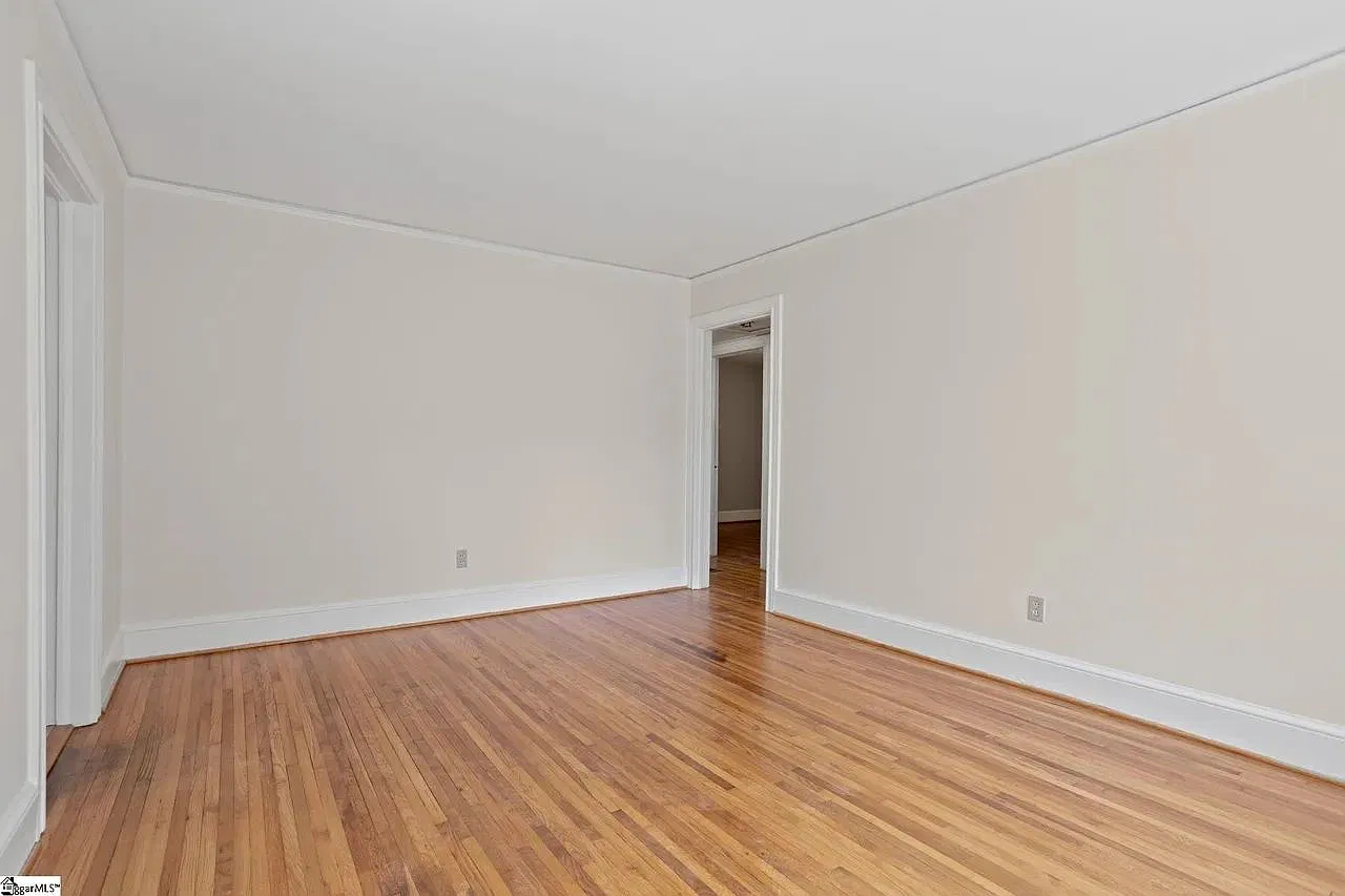3 bed, 2.0 bath, $1,800 — Photo 4