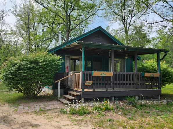 11333 N Willow Ave, Bitely, MI 49309