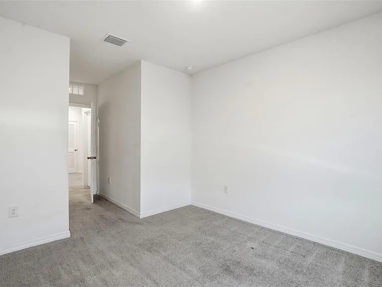 5267 Dragonfly Dr — Photo 32